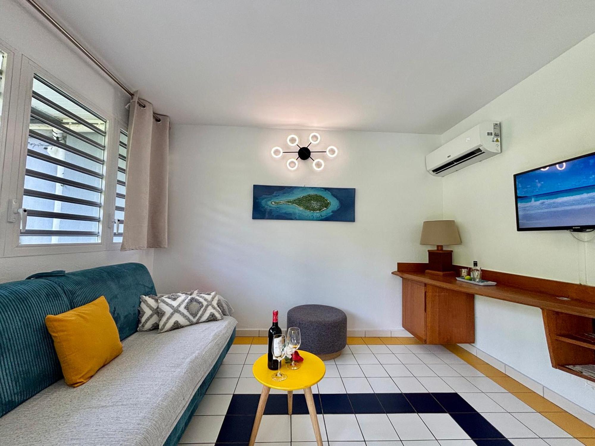 La Ruche De Maia - Blue Dream Beach - Piscine - Jardin - Plage Grand-Bourg  Luaran gambar